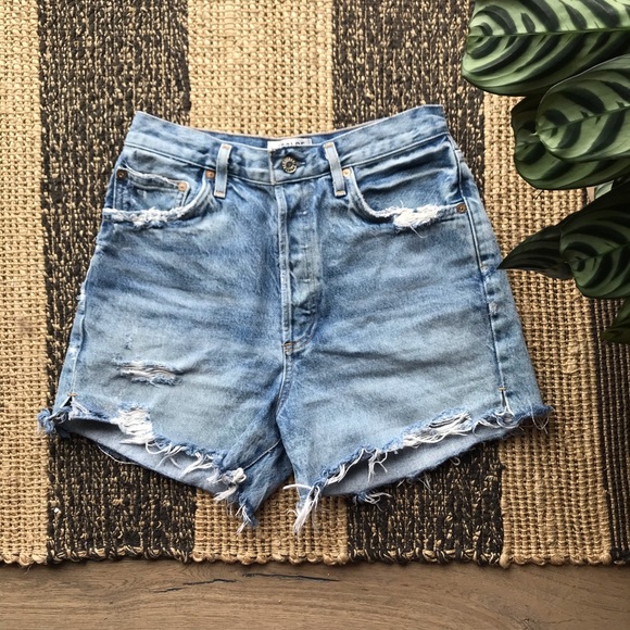 AGOLDE Dee Ultra High-Rise Cutoff Short – Ricochet - Picture 2 of 8